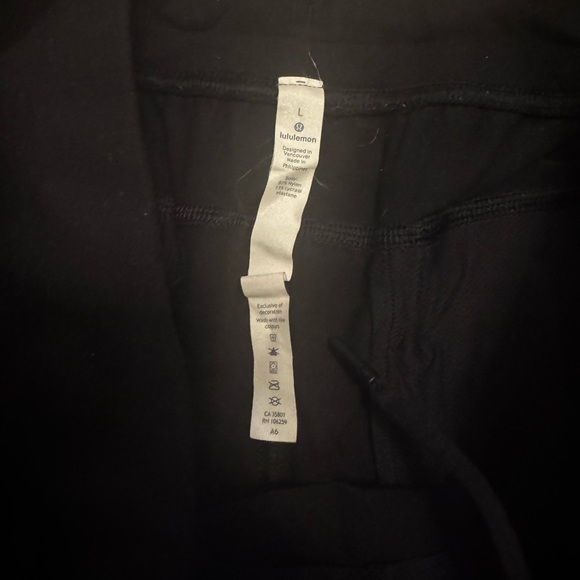 Lululemon sweatpants - Picture 5 of 5